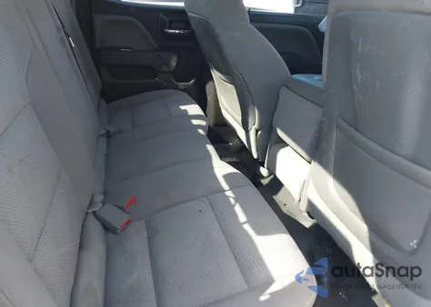 2015 GMC Sierra 2500Hd z USA, uszkodzony, nr VIN 1GT22XEG5FZ558299